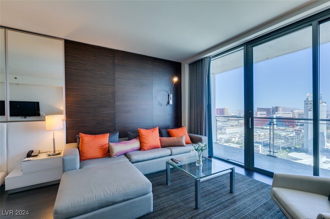 4381 West Flamingo Road 2920