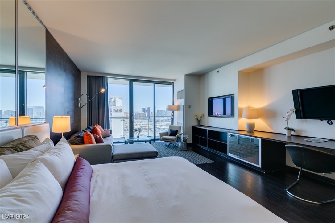 4381 West Flamingo Road 2920