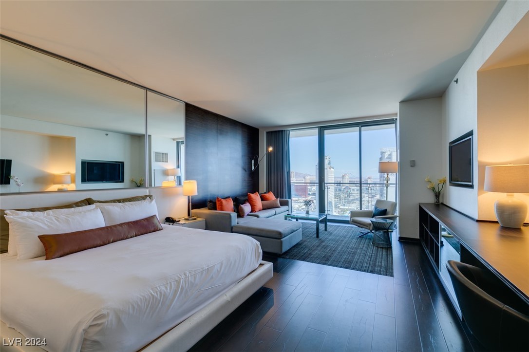 4381 West Flamingo Road 2920