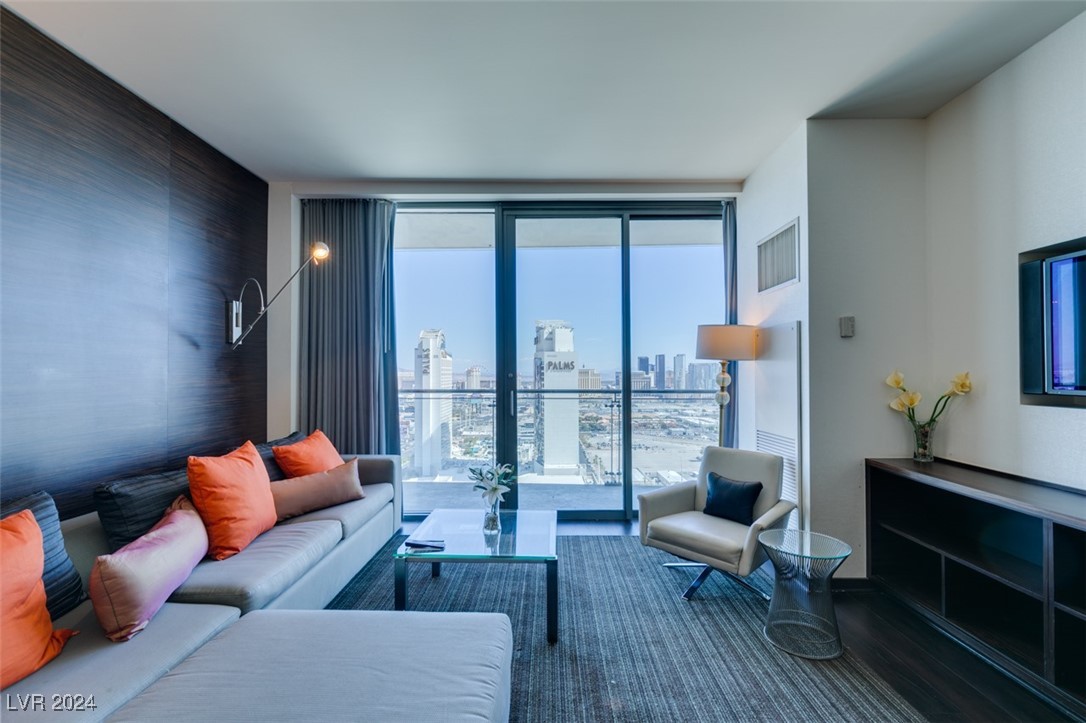 4381 West Flamingo Road 2920