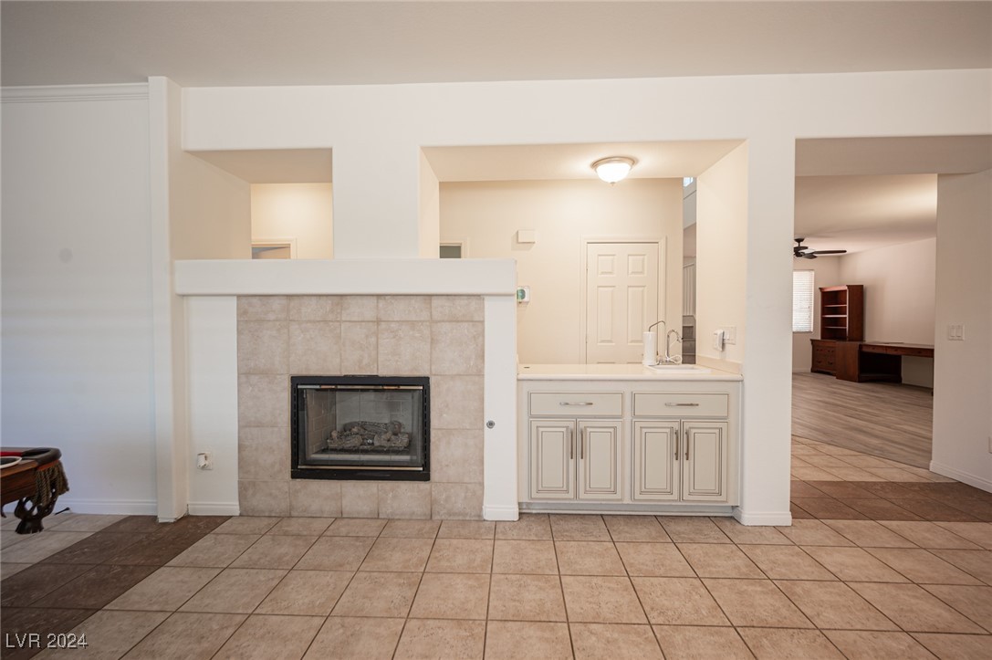 3053 Lenoir Street