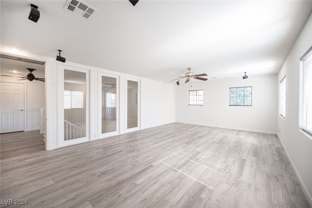 3053 Lenoir Street