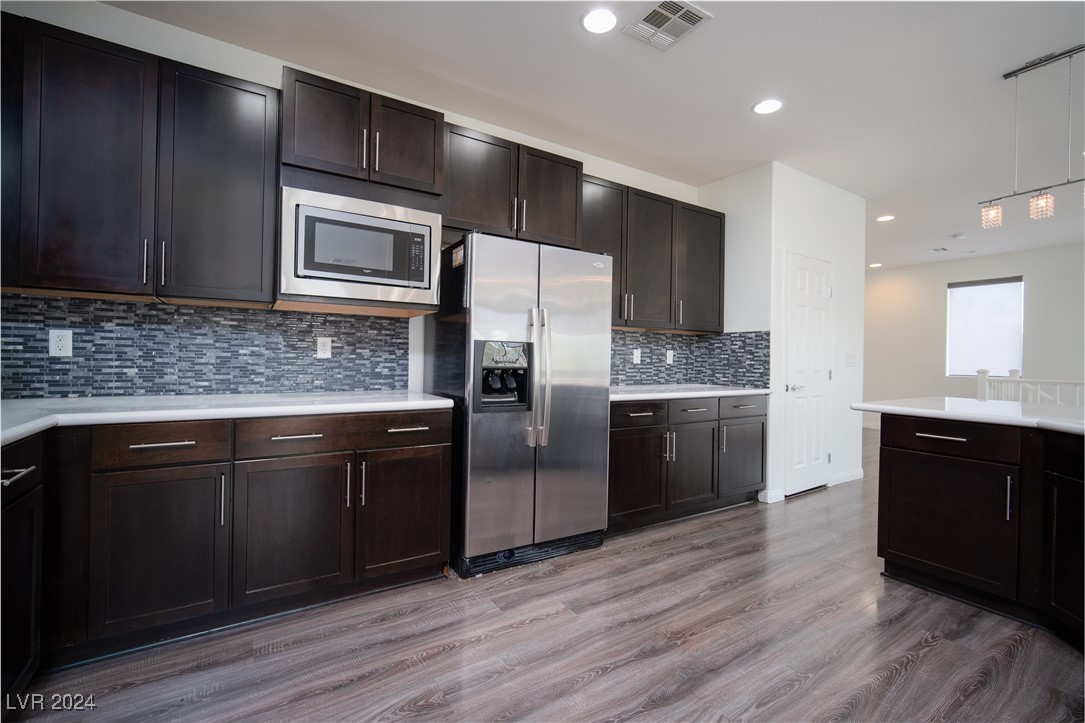 10450 Prairie Mountain Avenue