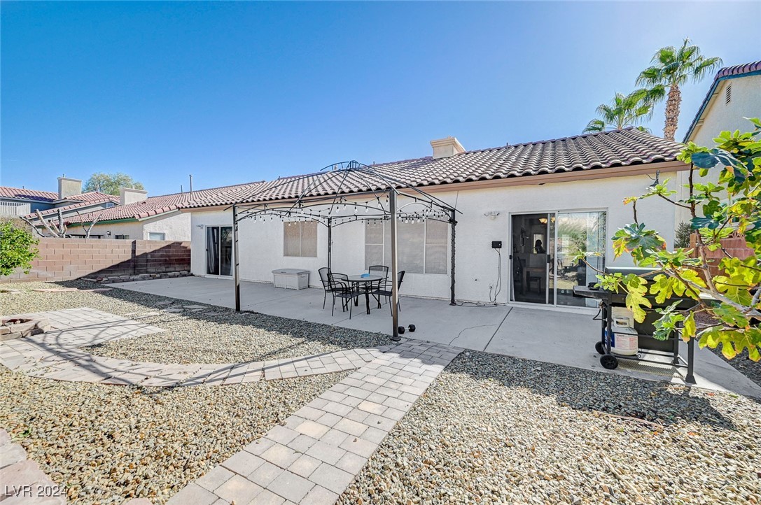 1916 Mount Carmel Avenue