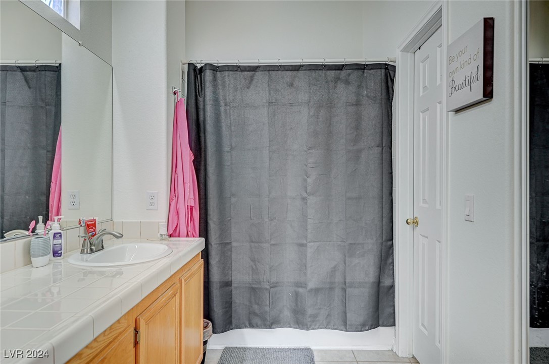 1916 Mount Carmel Avenue