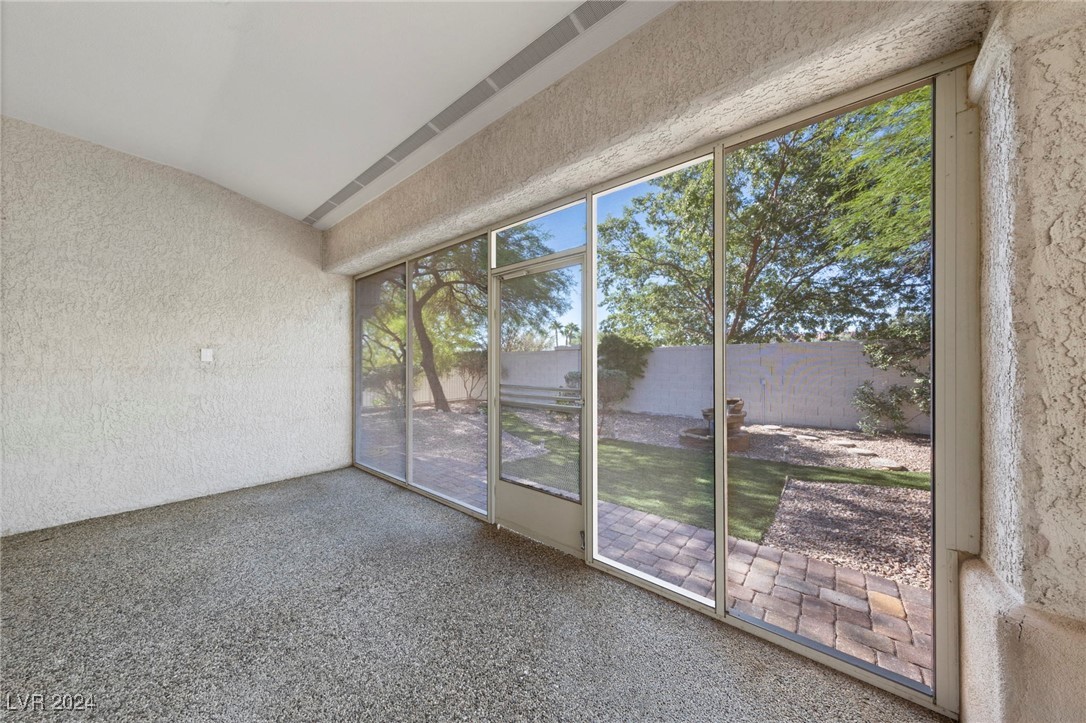 10201 Cresent Creek Drive