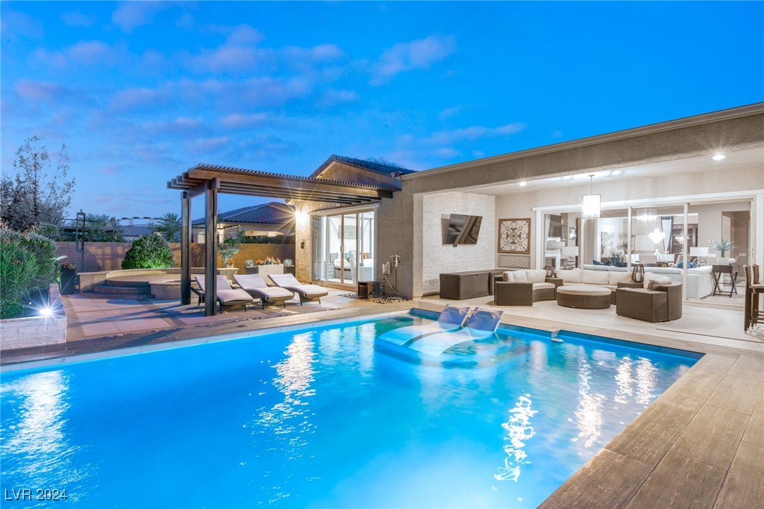 4742 Heartstone Circle