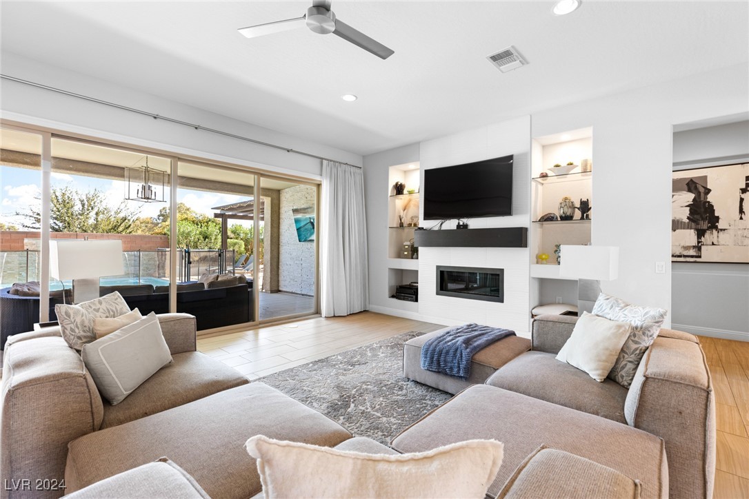 4742 Heartstone Circle