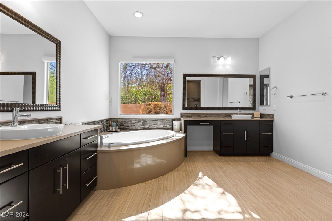 4742 Heartstone Circle