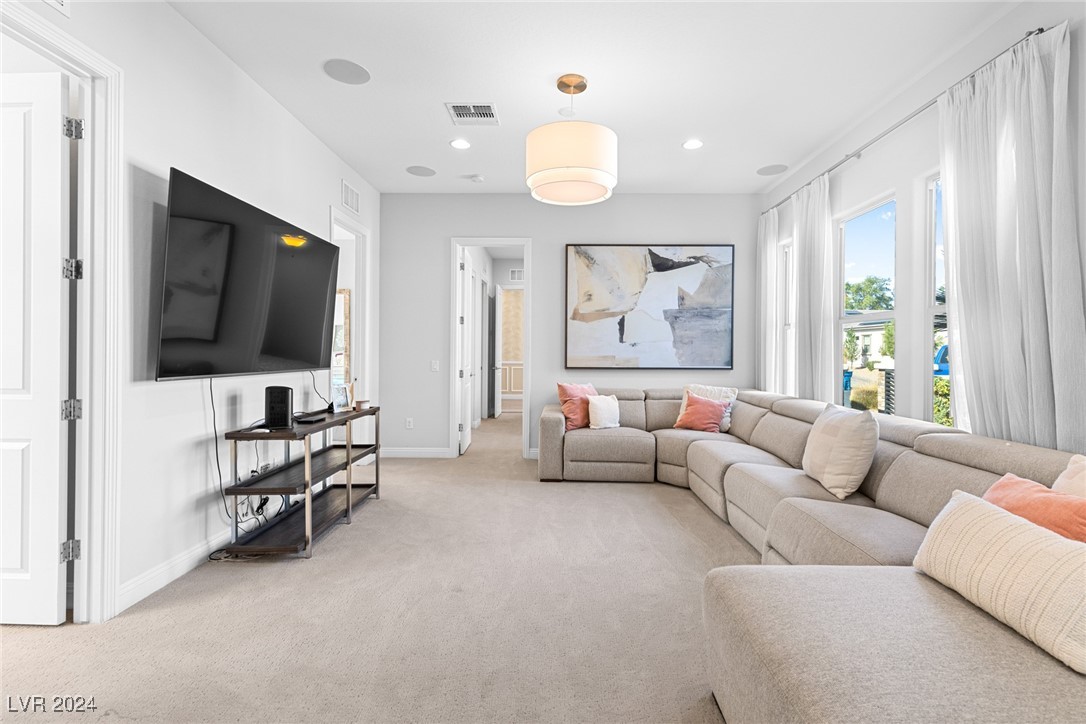 4742 Heartstone Circle