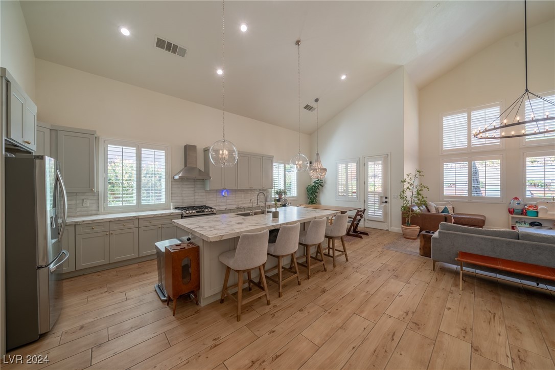 959 Armandito Drive