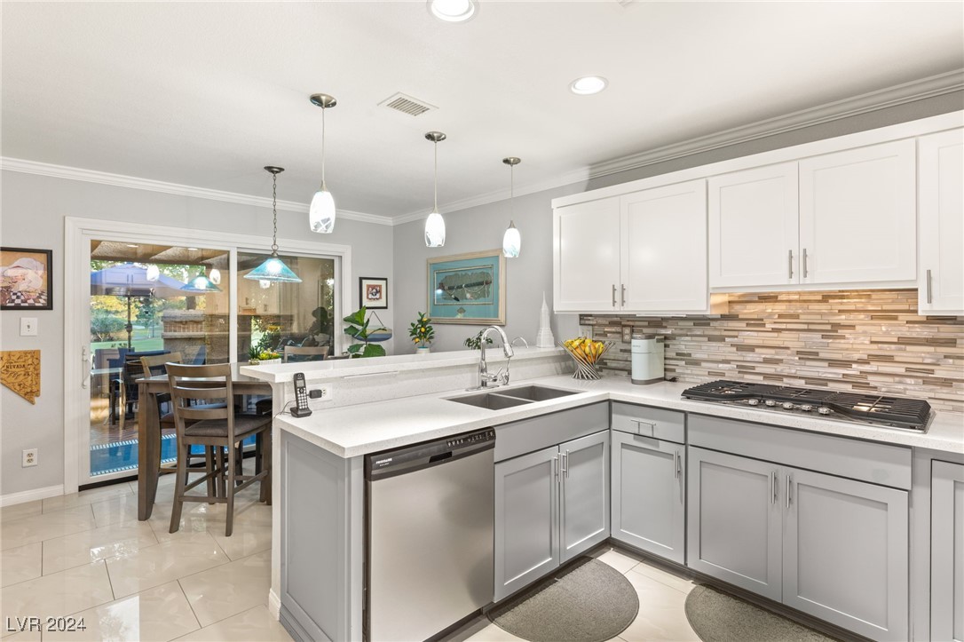 7339 Mission Hills Drive