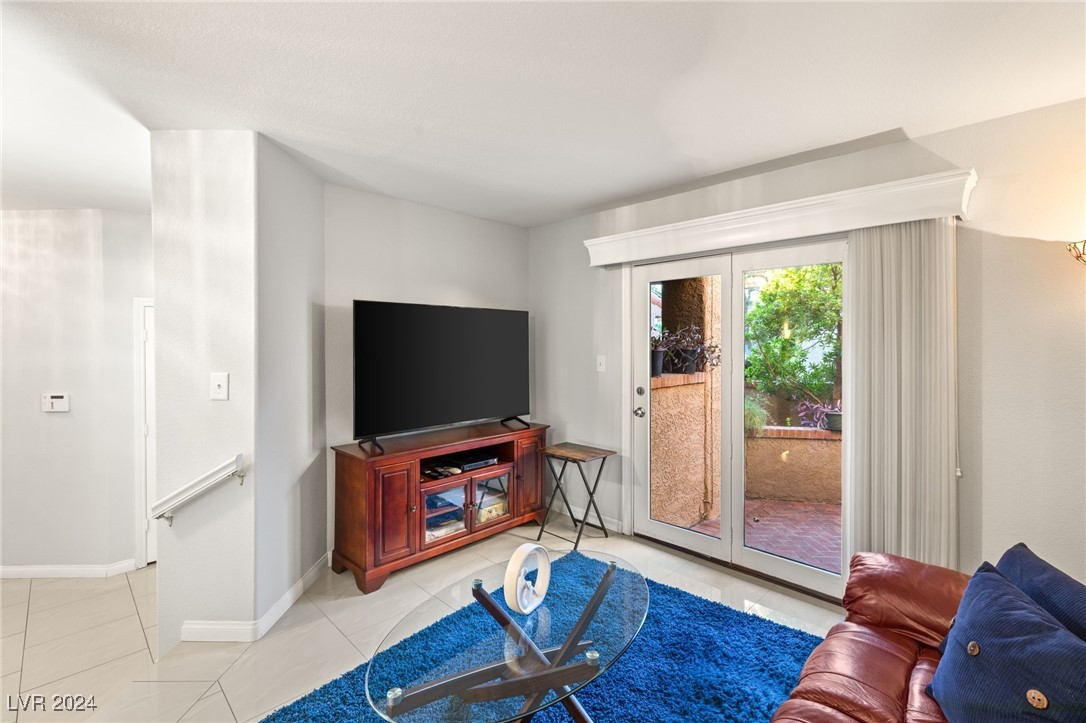 7339 Mission Hills Drive