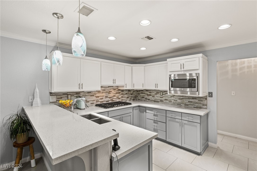 7339 Mission Hills Drive