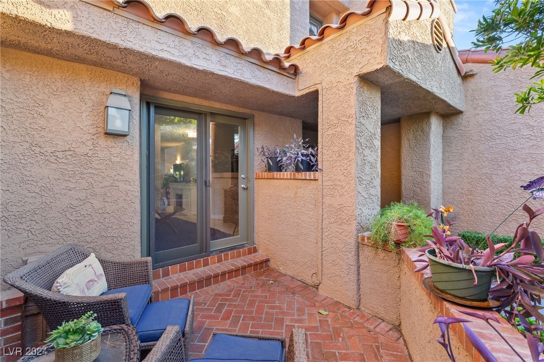 7339 Mission Hills Drive