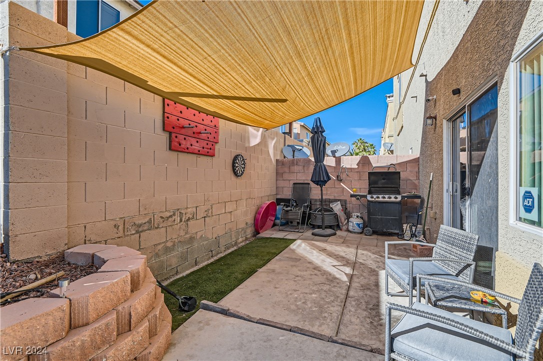 6170 East Sahara Avenue 1107