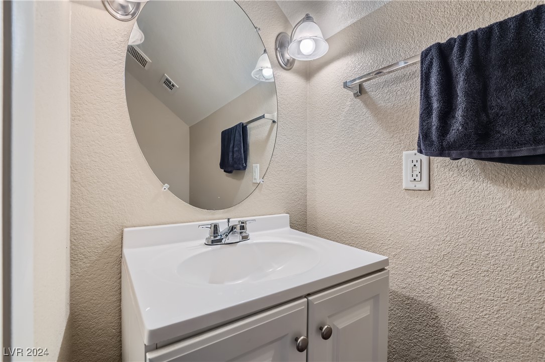 6170 East Sahara Avenue 1107