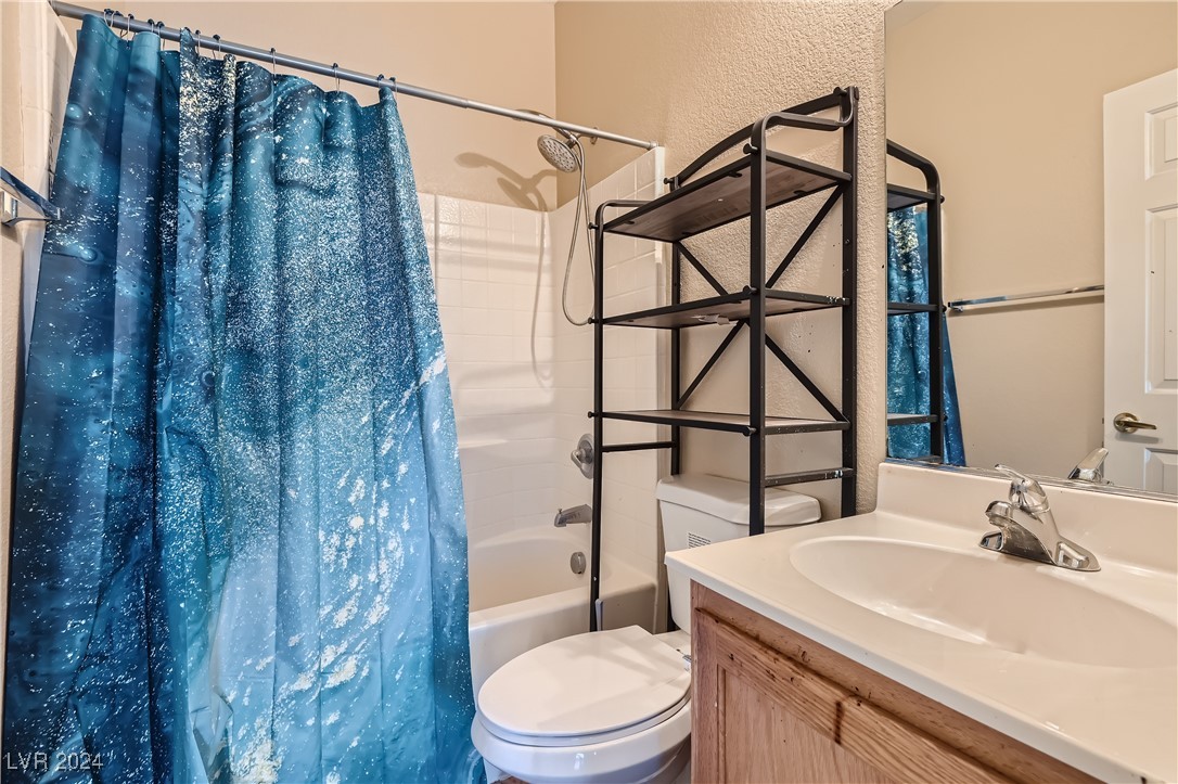 6170 East Sahara Avenue 1107