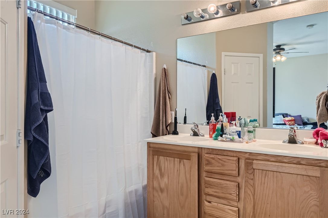 6170 East Sahara Avenue 1107