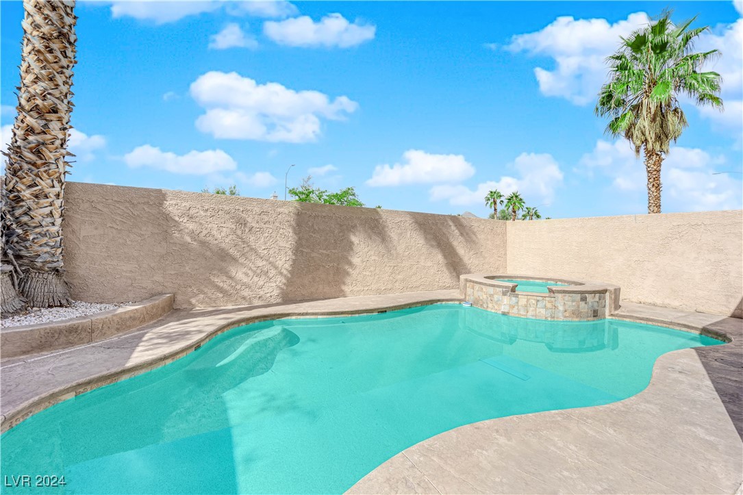 3435 Thackwood Drive