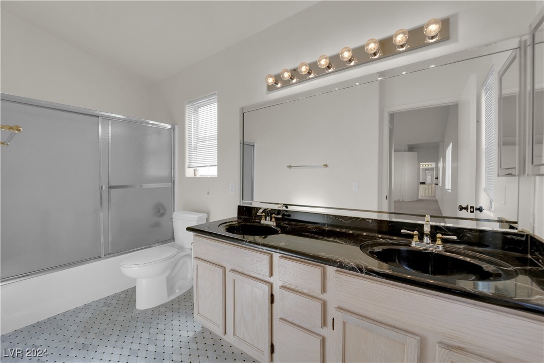 3435 Thackwood Drive