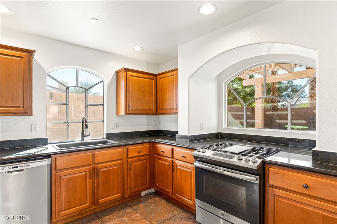 11025 Ladyburn Court