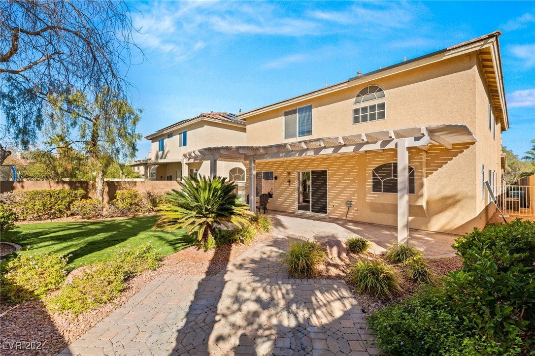 11025 Ladyburn Court