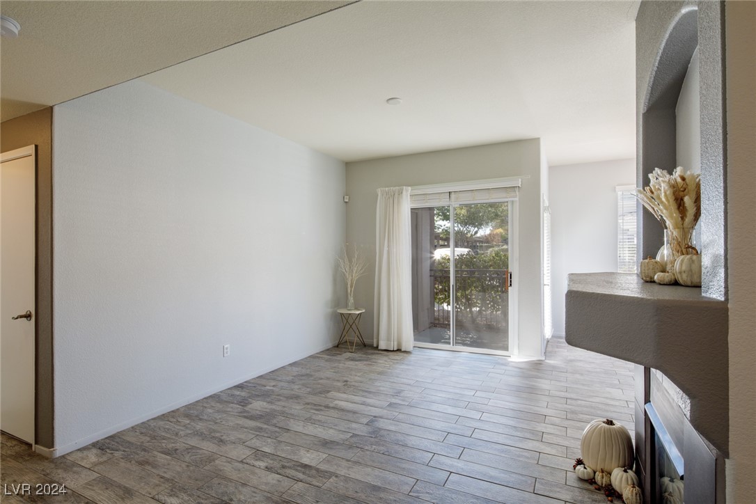 9050 West Warm Springs Road 1056