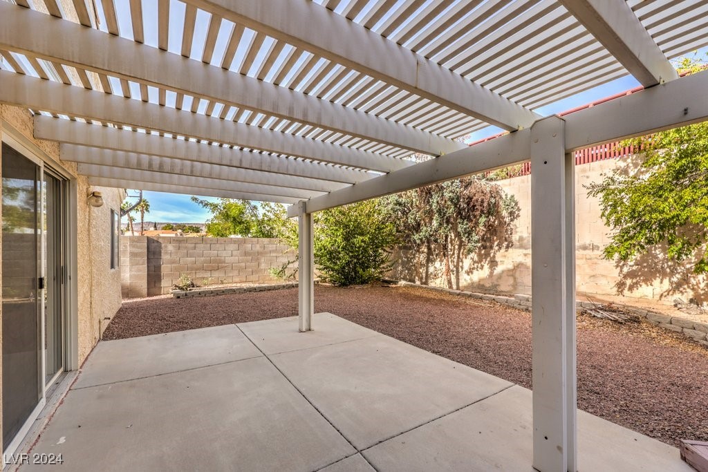 9808 Eagle Rock Court