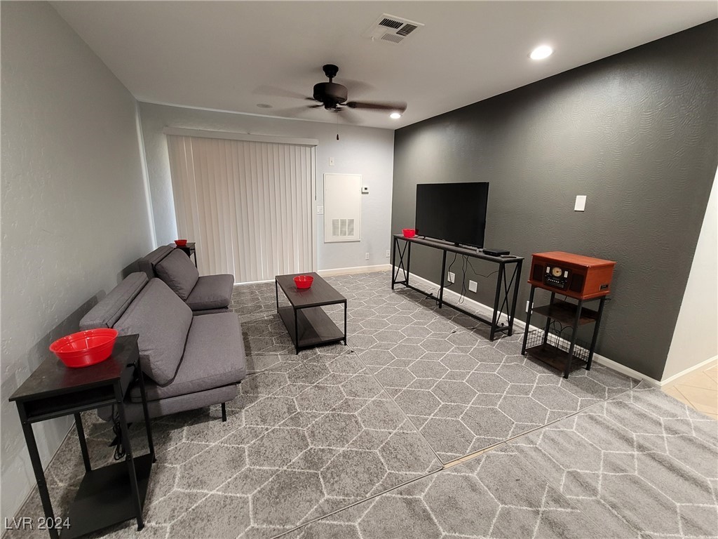 3151 Soaring Gulls Drive 1035