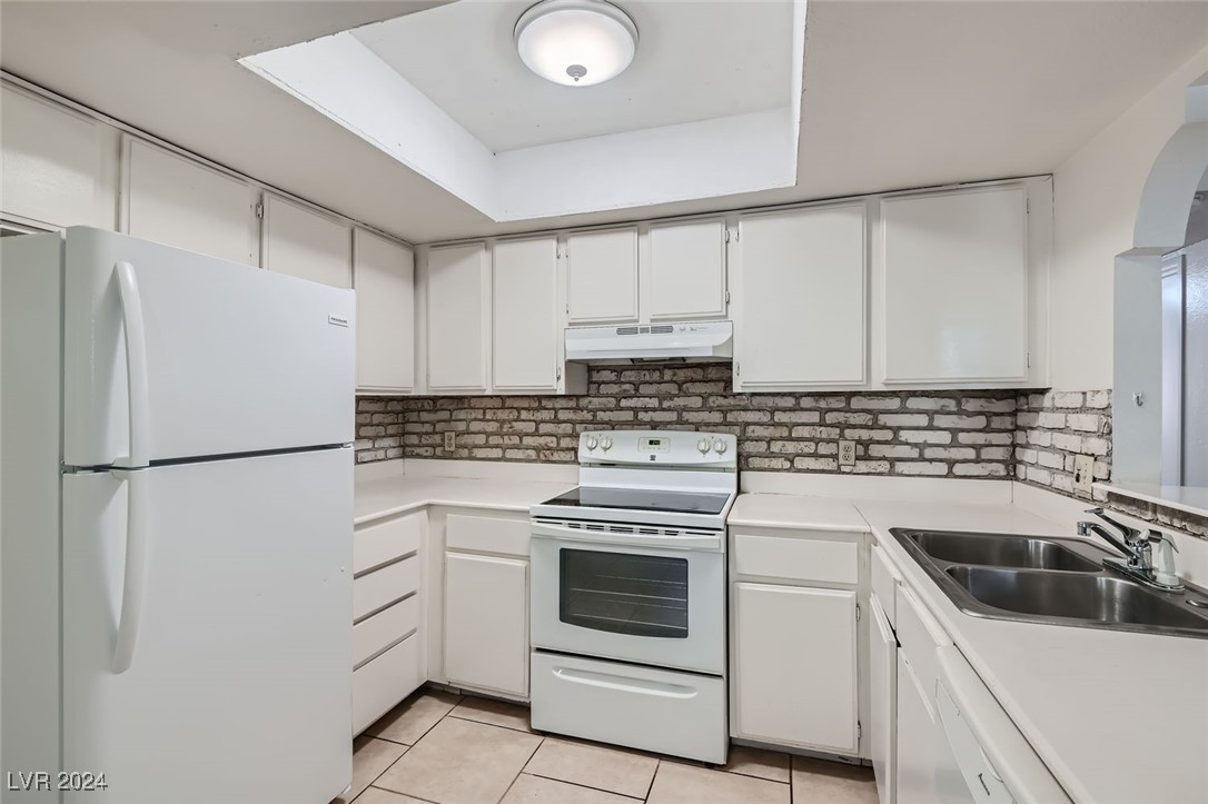 4742 Obannon Drive B