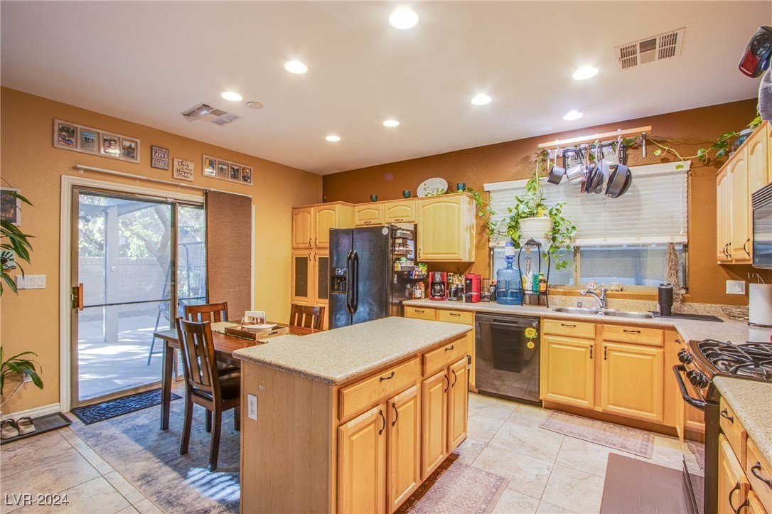 10667 Little Horse Creek Avenue