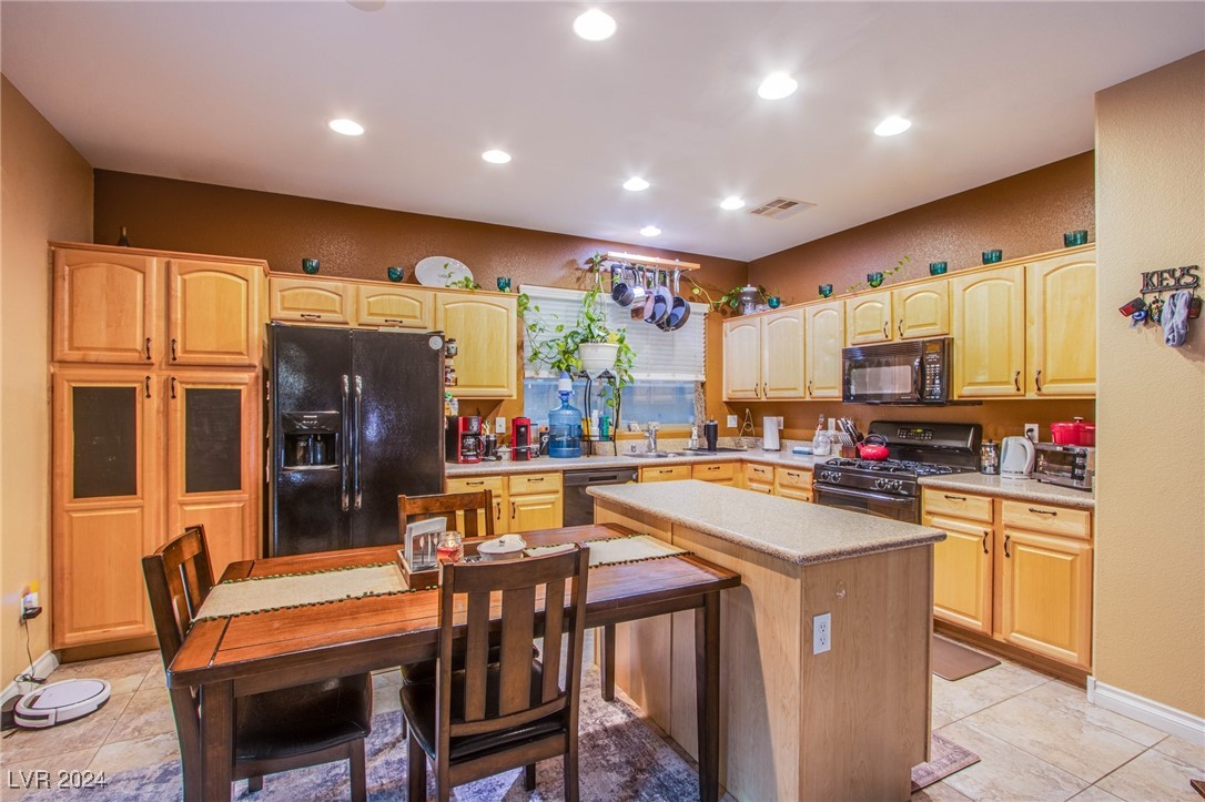 10667 Little Horse Creek Avenue