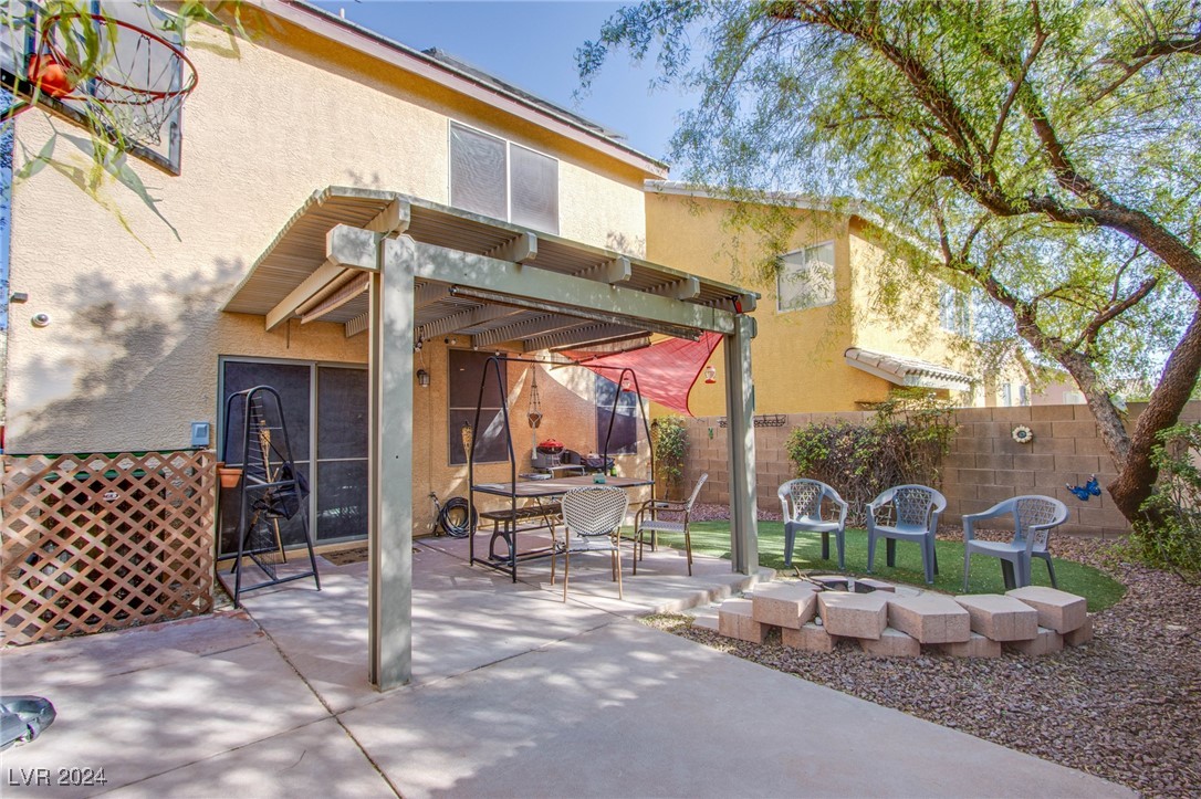 10667 Little Horse Creek Avenue