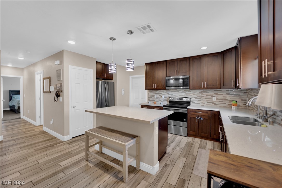 1601 Amboy Drive