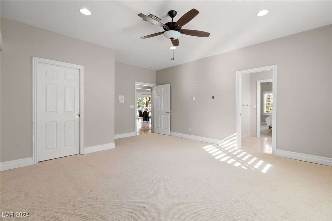 2261 Trafalgar Court