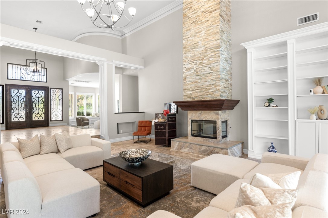 2261 Trafalgar Court