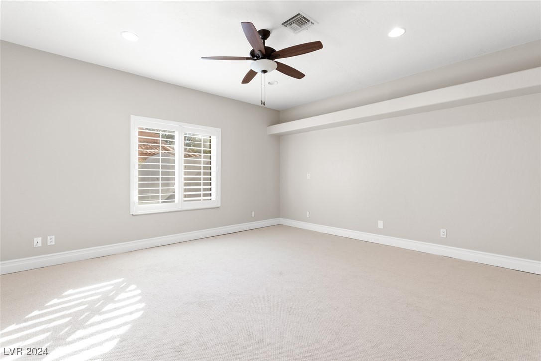 2261 Trafalgar Court