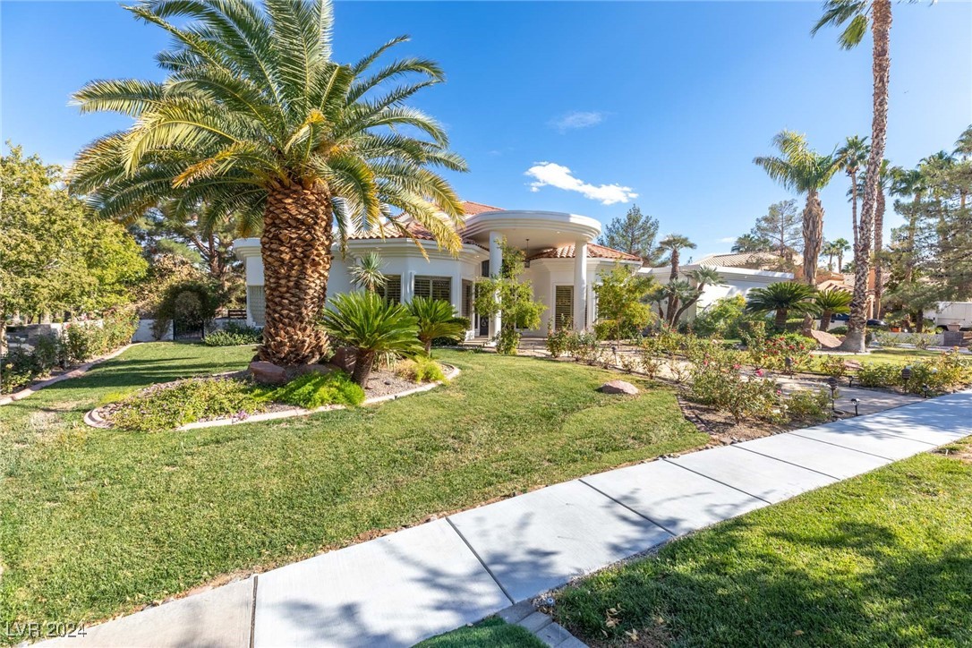 2261 Trafalgar Court