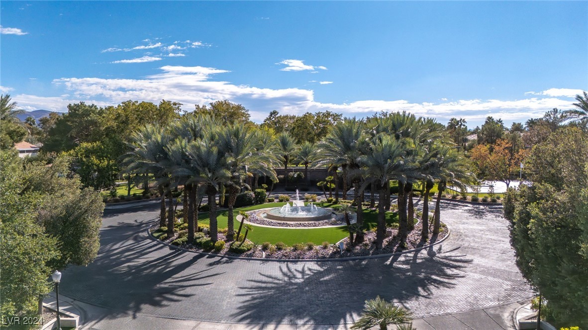 2261 Trafalgar Court