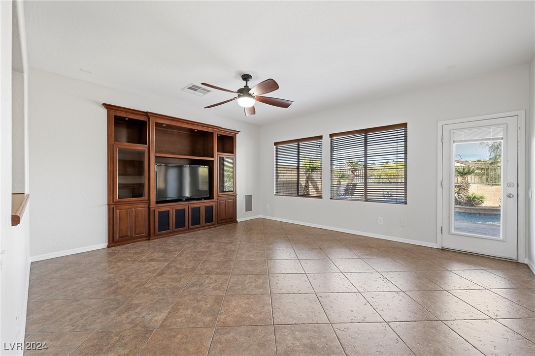 2686 Kinghorn Place