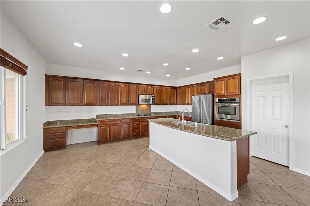 2686 Kinghorn Place