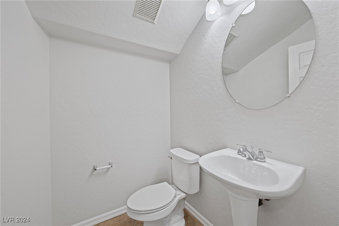 2686 Kinghorn Place