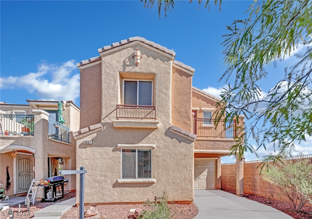6937 Graceful Cloud Avenue