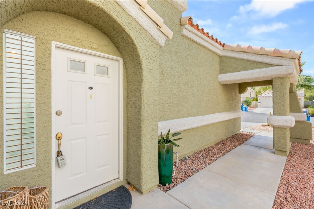 2316 Loggerhead Road