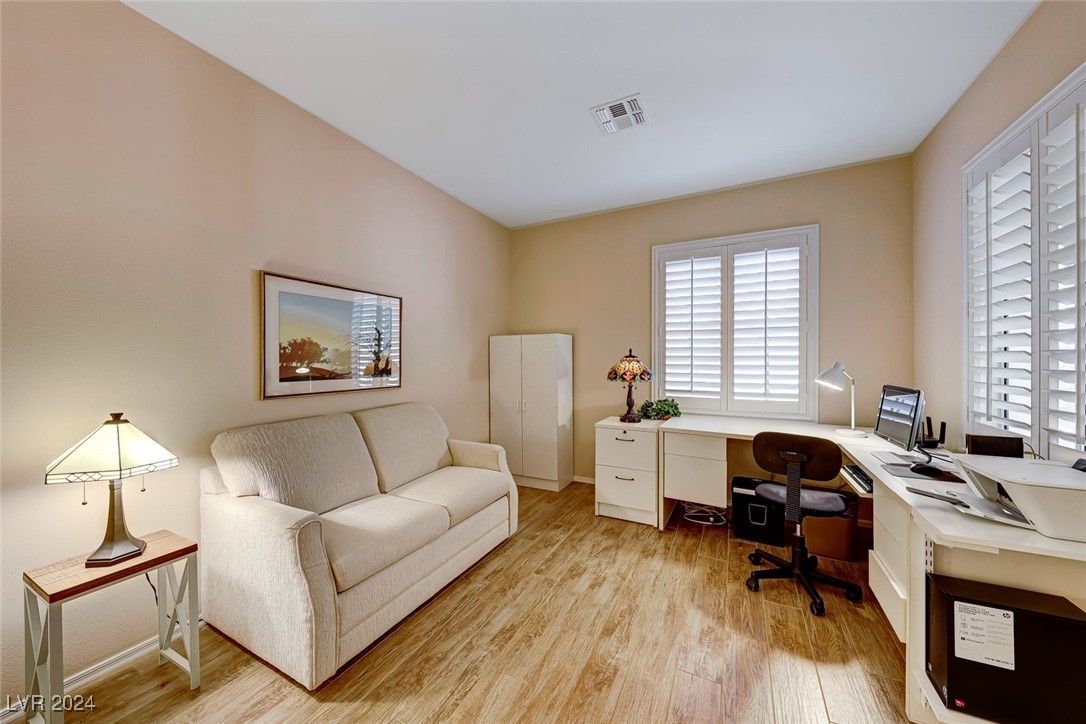 1826 June Lake Drive