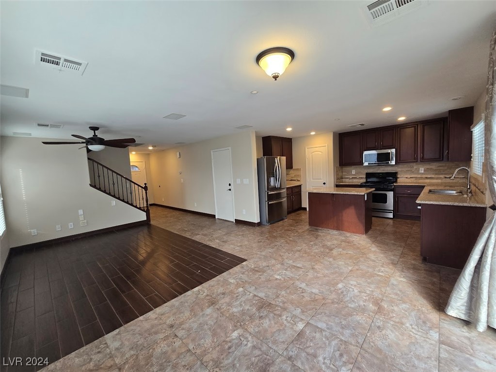 1169 Paradise Mountain Trail