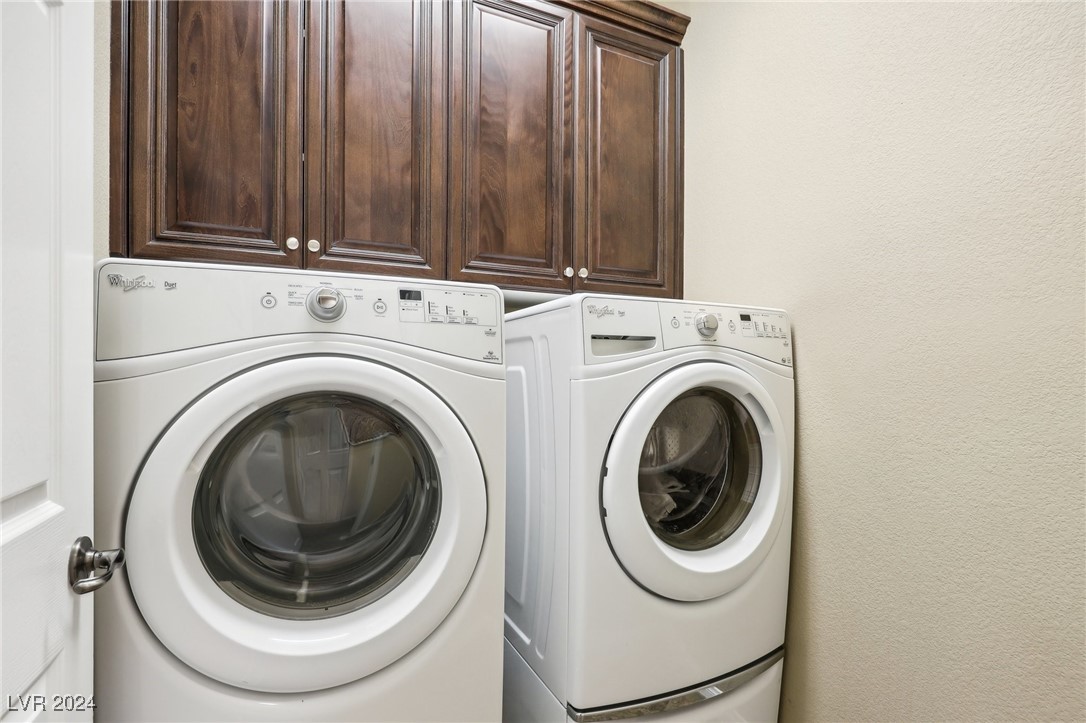 4337 Oasis Valley Avenue