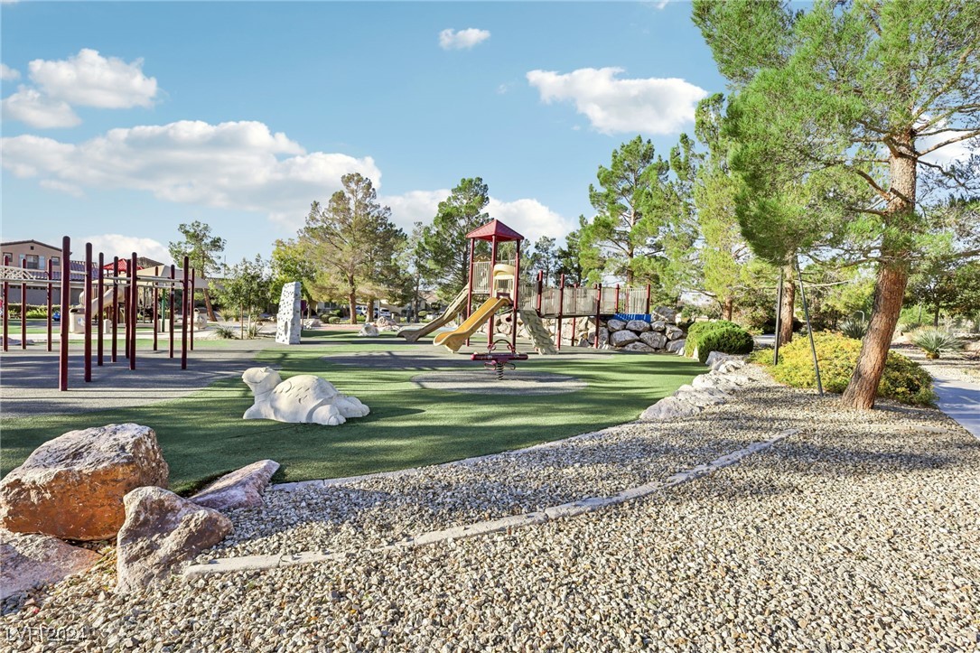 4337 Oasis Valley Avenue