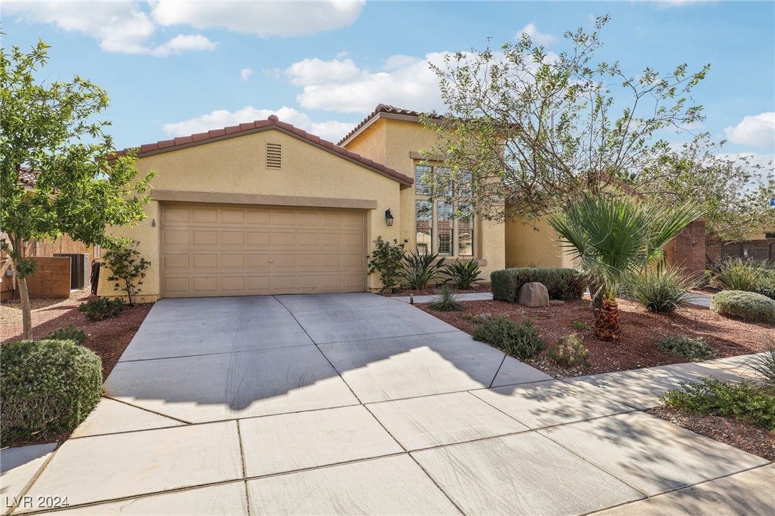 4337 Oasis Valley Avenue